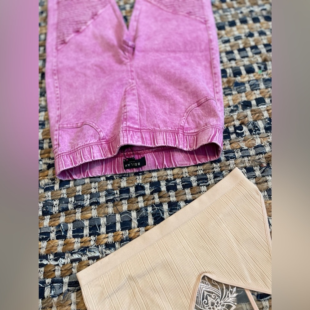 Barbie Pink Mineral Washed Moto Leggings with Ankle Zipper Beulah NWT - Picture 13 of 15